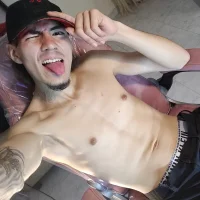 yeikoox Φωτ, Προφίλ