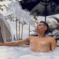 Nickyblazze_ 的個人資料圖片