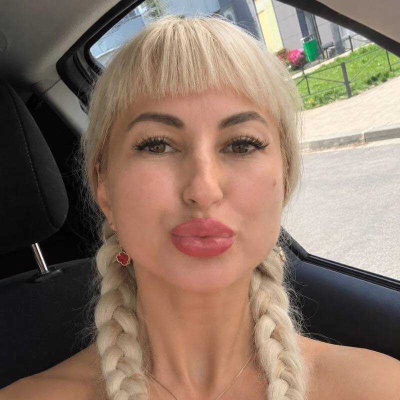 FlayBlondie