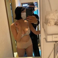 yy8760's Profile Pic