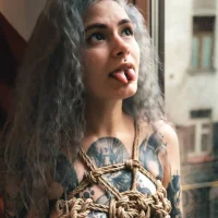 Ảnh Đại Diện jelya_sg