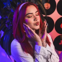 Camila_Rivers' Avatar Photo