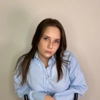 GenevieNyreen's Avatar Pic