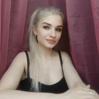 Lili_night's Profile Pic