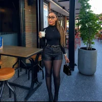 SULTRYBEAUTYxx's Avatar Pic