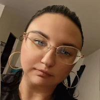 Chelsea1344's Profile Pic