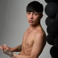 steev_adams