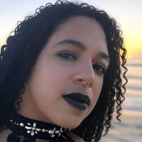 صورة الملف الشخصي لـ LilithVy18