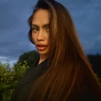 Amanda_River Adlı Modelin Avatarı
