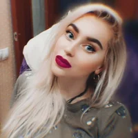 ElizabethRavenna's Profile Pic