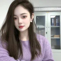 รูปโปรไฟล์ ของ Yesenia-