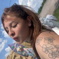 Slika avatara modela CharlotteUwU_