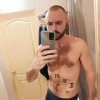 makar_'s Profile Pic