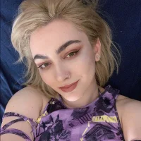 LucyTanner 的  個人資料圖片