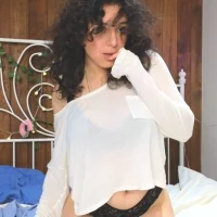 2girl_1_cum's Avatar Pic