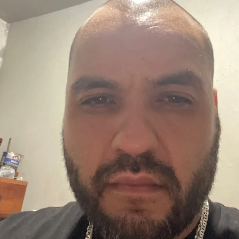 EhdgherMrLA64 profile photo
