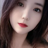 Alina52066's Profile Pic