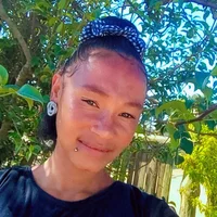 yolandi25 фото профиля