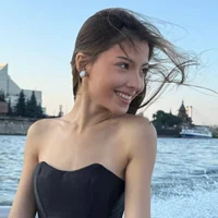 HolyNaomi