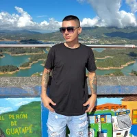 Tanjiro_Evan's Profile Pic