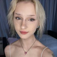 Luna_wave's Profile Pic