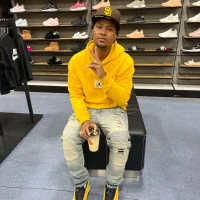 Protitutooooooooo's Profile Pic