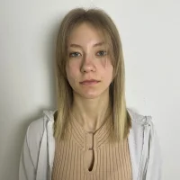 AliceAndrews's Profile Pic