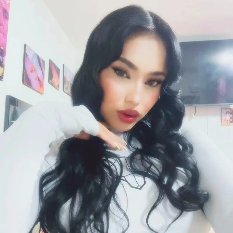 lesly_becker profile photo