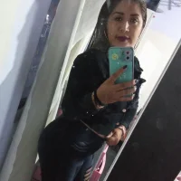 Jazmin-23's Profile Pic