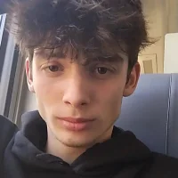 kiudzy's Profile Pic