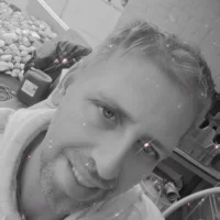 glekke89 model avatar