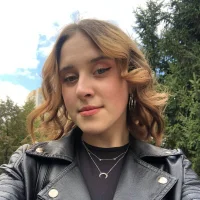 SybillPalmer's Profile Pic