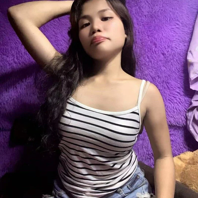 kiffy_miley79 Stripchat profile image