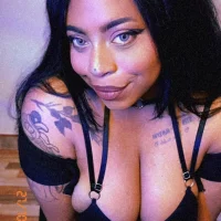RosiBrownn_'s Avatar Pic