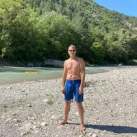 Simon_76 এর প্রোফাইল ছবি