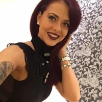 صورة الملف الشخصي لـ Suzzzie