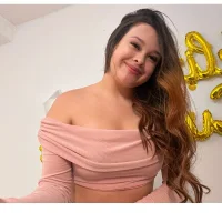 mia_stook's Avatar Pic