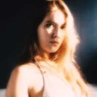 noir_rose's Avatar Pic