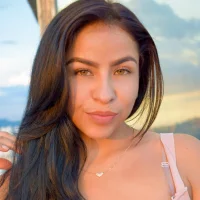 sophia_leee's Profile Pic