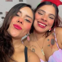 nicky_andcamil webcam