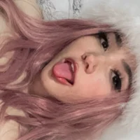 ela_petit's Avatar Pic