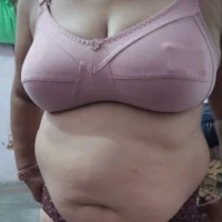 Sexy-Rani143's Profile Pic