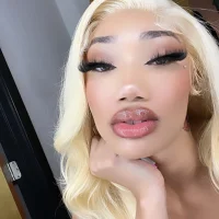 femalemonarch62's Profile Pic