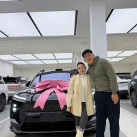 Slika avatara modela sunsinedadada