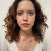 OdelynaDeeks's Profile Pic