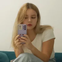 صورة الملف الشخصي لـ ZaraHigh