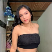 Nicolle_dominick212's Profile Pic