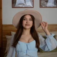 LikaSpring's Profile Pic