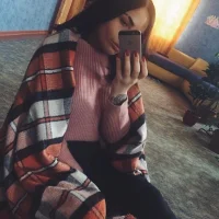 Профилна снимка на Sara_Shy