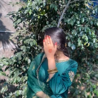 Priyaa_1433 Gambar Avatar
